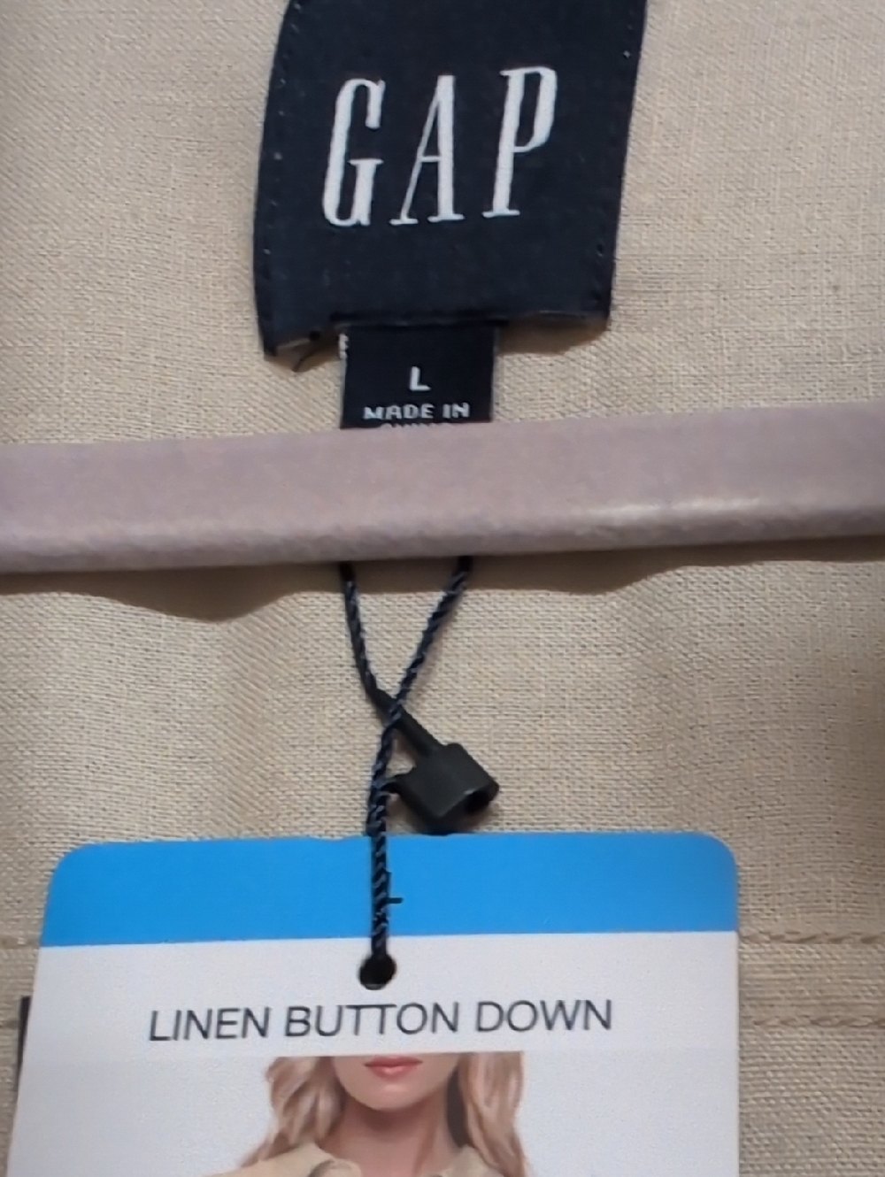 GAP women's Khaki LinenLong-Sleeve Button-Down Shirt - Picture 2 of 4
